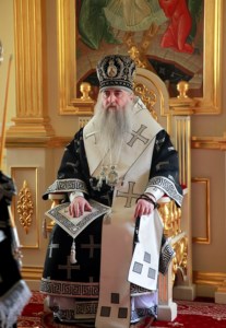 Литургия Преждеосвященных Даров на Архиерейском подворье — храме во имя святого апостола и евангелиста Иоанна Богослова при Саратовской православной духовной семинарии