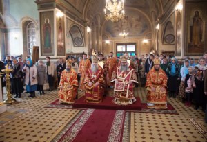 Божественная литургия в Свято-Троицком кафедральном соборе г. Покровска