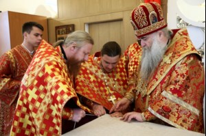 Чин Великого освящения и Божественная литургия в храме в честь Владимирской иконы Божией Матери Владимирского женского монастыря г. Вольска