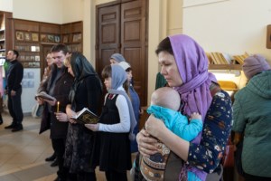 Великое повечерие с чтением канона преподобного Андрея Критского в Свято-Троицком кафедральном соборе г. Вольска