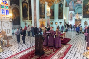 Литургия Преждеосвященных Даров в храме в честь Сошествия Святого Духа г. Саратова