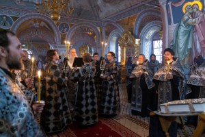 Пассия в Свято-Троицком кафедральном соборе г. Саратова