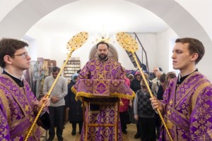 Божественная литургия в храме во имя святой великомученицы Екатерины г. Саратова