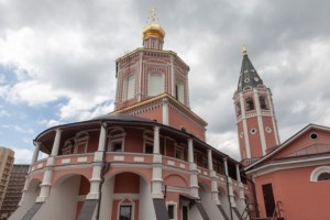 Воспитанницы Межъепархиального женского духовного училища представили отчетный концерт