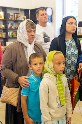 Божественная литургия в храме во имя святителя Николая Японского г. Саратова