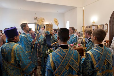 Божественная литургия в храме в честь Владимирской иконы Божией Матери с. Багаевка