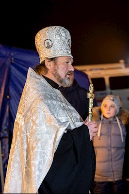 В поселке Затон прошли крещенские купания