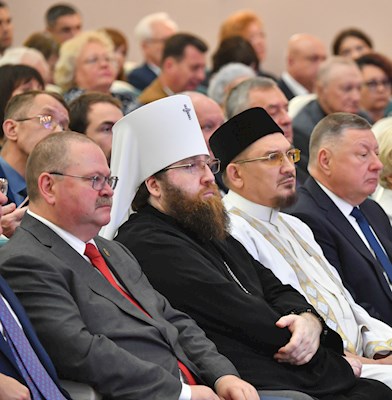 Митрополит Игнатий принял участие в церемонии вступления в должность губернатора Саратовской области