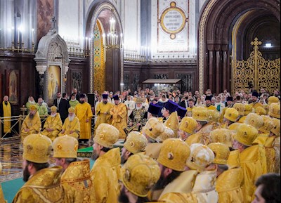 Митрополит Игнатий принял участие в Божественной литургии в день 14-й годовщины интронизации Патриарха Кирилла