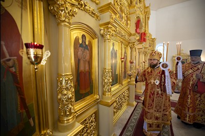Митрополит Игнатий совершил Божественную литургию в храме святого апостола и евангелиста Иоанна Богослова г. Саратова