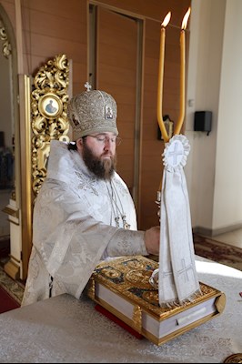 Митрополит Игнатий совершил Божественную литургию в кафедральном соборе Живоначальной Троицы г. Вольска