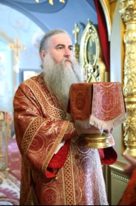 Крещальная Литургия в Свято-Троицком соборе Саратова