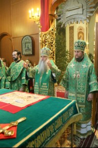 Божественная литургия в храме Сошествия Святого Духа г. Саратова