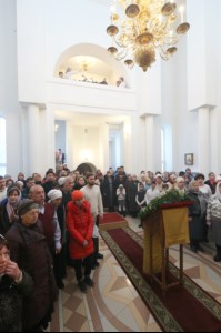 Божественная литургия в храме во имя святого равноапостольного великого князя Владимира г. Саратова