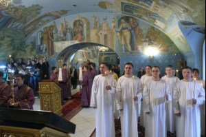 Крещальная литургия в Свято-Троицком кафедральном соборе г. Саратова