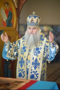 Вечерня в соединении с Божественной литургией свт. Иоанна Златоуста в храме в честь Благовещения Пресвятой Богородицы г.Вольска