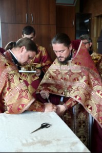 Митрополит Лонгин совершил Великое освящение Вознесенского храма Вознесенско-Пантелеимоновской церкви с. Усть-Курдюм