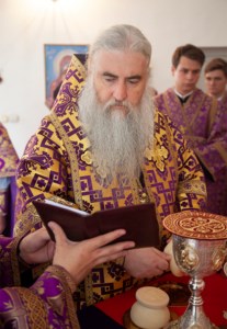 Божественная литургия на Подворье Свято-Никольского мужского монастыря г.Саратова с.Елшанка Воскресенского района