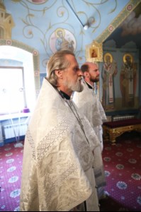 Крещальная литургия в Свято-Троицком соборе Саратова