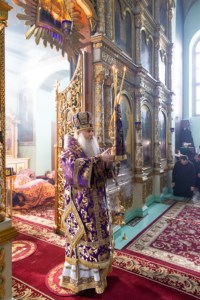 Литургия Преждеосвященных Даров в храме в честь Сошествия Святого Духа г. Саратова