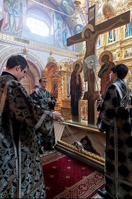 Пассия в Свято-Троицком кафедральном соборе г. Саратова