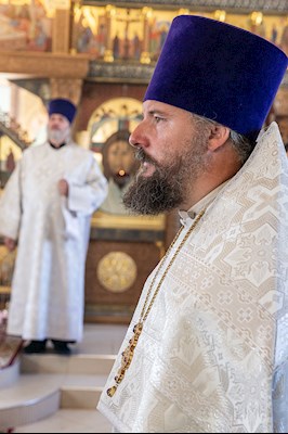 Божественная литургия в Вознесенско-Пантелеимоновском храме с. Усть-Курдюм Саратовского района