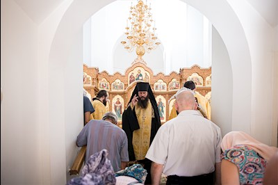 В саратовских храмах отметили День Крещения Руси