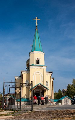 Митрополит Игнатий совершил поездку по храмам Петропавловского благочиния