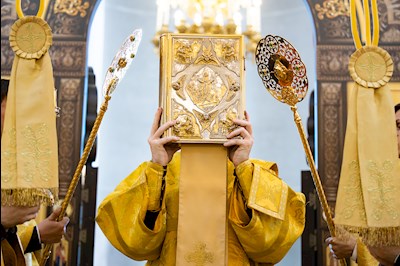 Митрополит Игнатий совершил всенощное бдение в Петропавловском храме г. Саратова