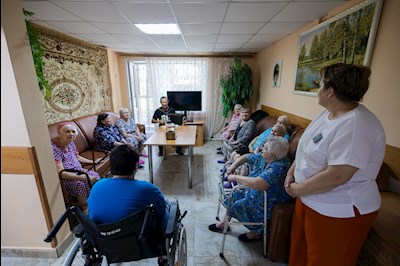 Митрополит Игнатий посетил Аткарский дом-интернат для престарелых и инвалидов