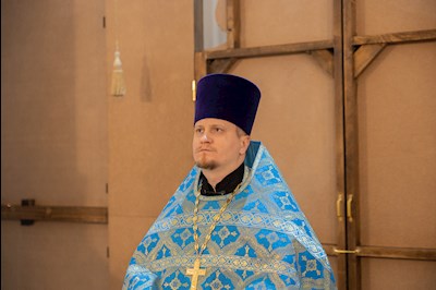Митрополит Игнатий совершил всенощное бдение в храме святителя Тихона, епископа Воронежского, Задонского чудотворца, г. Саратова
