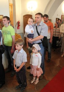 Божественная литургия в Спасо-Преображенском мужском монастыре Саратова