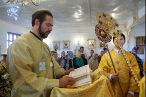 Чин Великого освящения и Божественная литургия в храме святого пророка Илии в селе Липовка Базарно-Карабулакского района