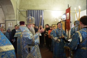 Всенощное бдение в храме Благовещения Пресвятой Богородицы г. Саратова