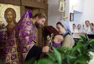 Божественная литургия в храме в честь Воздвижения Честнаго и Животворящего Креста Господня г. Саратова