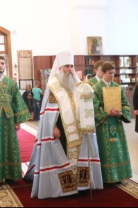 Всенощное бдение в Свято-Сергиевском женском монастыре села Алексеевка Базарно-Карабулакского района