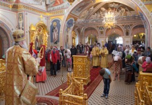 Божественная литургия в Свято-Троицком кафедральном соборе г.Саратова