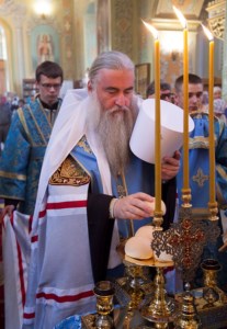 Всенощное бдение в храме в честь Покрова Пресвятой Богородицы г.Саратова