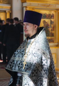 Литургия Преждеосвященных Даров на Архиерейском подворье — храме во имя святого апостола и евангелиста Иоанна Богослова при Саратовской православной духовной семинарии