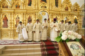Всенощное бдение в храме в честь Казанской иконы Божией Матери г.Саратова