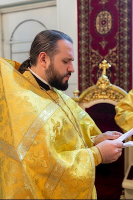 Божественная литургия в храме Всех святых, в земле Русской просиявших, г. Саратова
