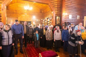 Божественная литургия в храме в честь Сретения Господня г.Саратова