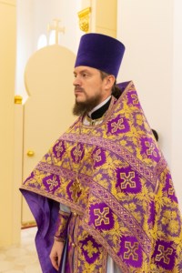 Божественная литургия в храме святителя Спиридона Тримифунтского г. Саратова