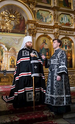 Митрополит Игнатий совершил вечернее богослужение с чином прощения в Покровском соборе г. Саратова