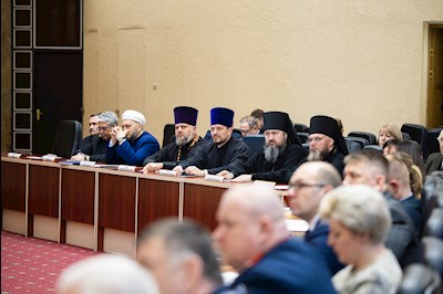 Митрополит Игнатий выступил с докладом на заседании Совета по взаимодействию с национальными и религиозными объединениями