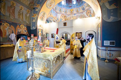Митрополит Игнатий совершил Божественную литургию в Свято-Никольском мужском монастыре г. Саратова