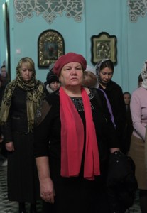Божественная литургия в Духосошественском кафедральном соборе города Саратова