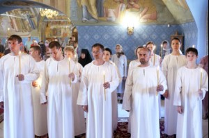 Крещальная Литургия в Свято-Троицком соборе Саратова