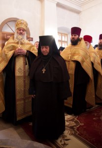 Сретенский монастырь г. Москвы передал Свято-Никольской обители Саратовской митрополии частицу мощей святителя Николая Чудотворца