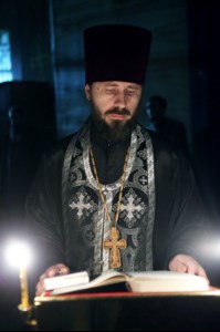 Великое повечерие с чтением канона преподобного Андрея Критского в храме в честь Покрова Пресвятой Богородицы г. Саратова